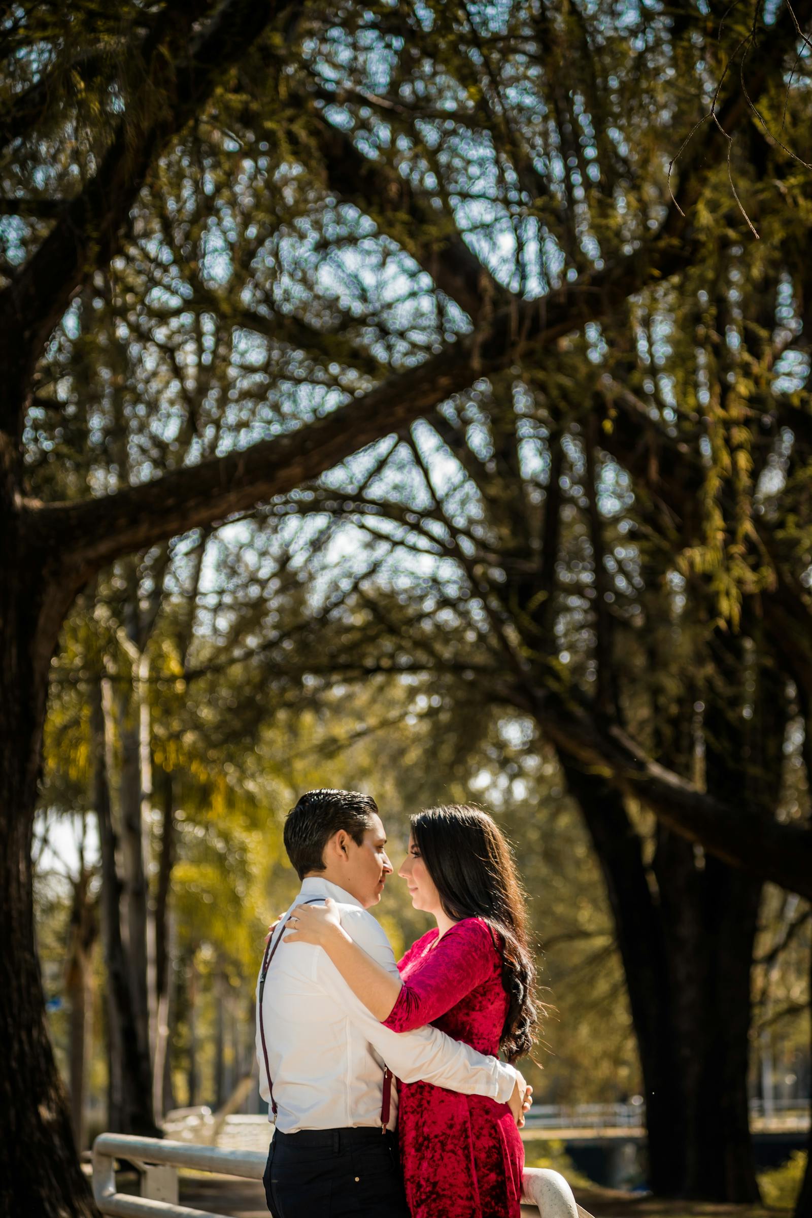 Engagement session on Forsyth Park